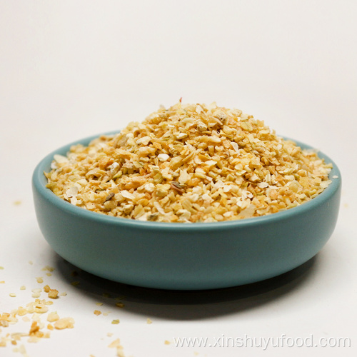 Homemade dehydrated white onion granules